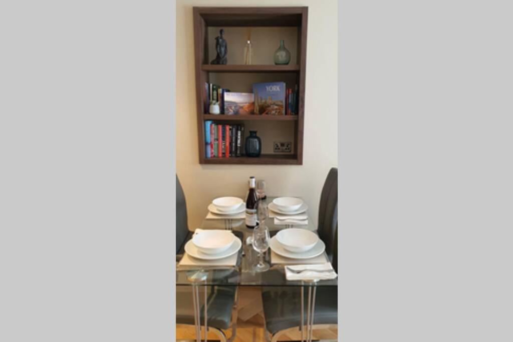 Luxury One Bedroom Apartment Within The City Walls York Luaran gambar